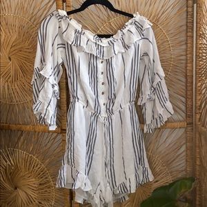 American eagle ruffled romper